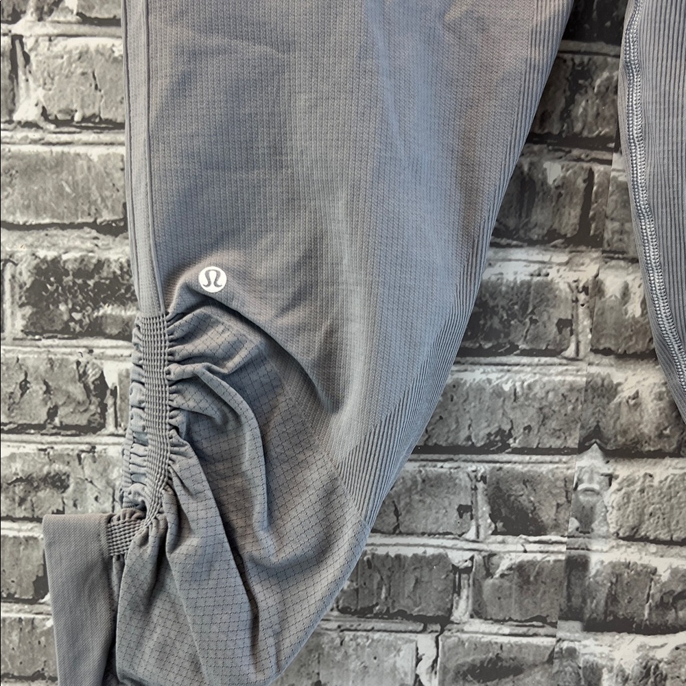 lululemon athletica‎ capri leggings